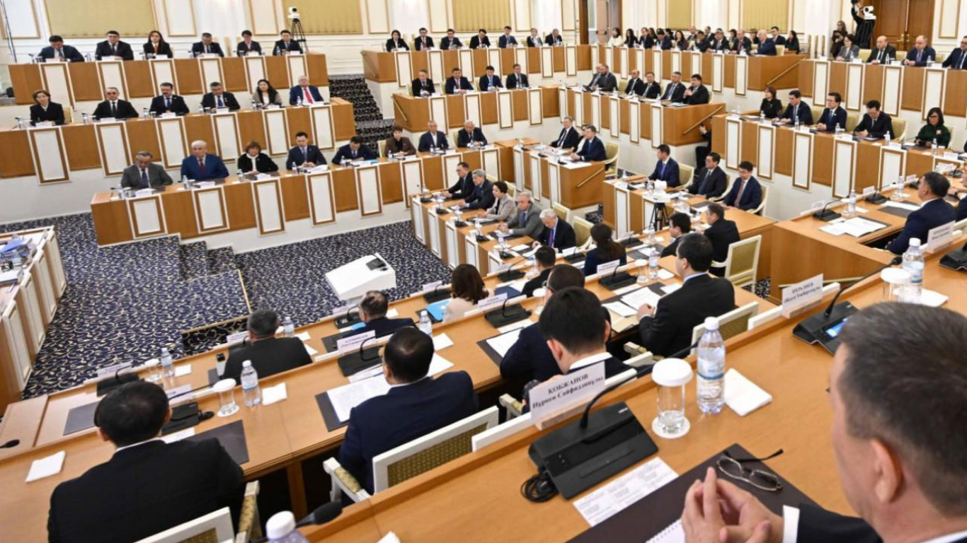 «СЛЫШАЩЕЕ ГОСУДАРСТВО» И СПРАВЕДЛИВЫЙ КАЗАХСТАН: КАК ФОРМИРУЕТСЯ ОБЩЕСТВЕННЫЙ КОНСЕНСУС