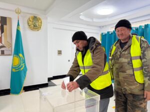 СНАЧАЛА РАБОТА, ПОТОМ ВЫБОР: КОММУНАЛЬНЫЕ РАБОТНИКИ КОНАЕВА ПРОГОЛОСОВАЛИ ПОСЛЕ СМЕНЫ