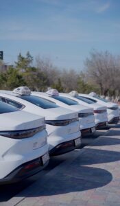 ҚОНАЕВТА БИЗНЕС ПЕН ӘКІМДІК ТАКСИ ҚЫЗМЕТІН КҮШЕЙТТІ: +20 КӨЛІК ЖӘНЕ ЖАҢА ЖҰМЫС ОРЫНДАРЫ