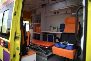НАГРАДЫ И НОВЫЕ АВТОМОБИЛИ СКОРОЙ ПОМОЩИ