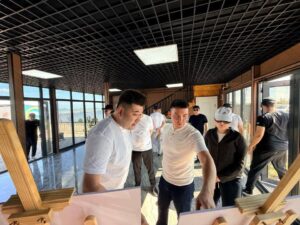ВИЦЕ-МИНИСТР ПРОВЕРИЛ, КАК В АЛМАТИНСКОЙ ОБЛАСТИ ПРОХОДИТ ЛЕТНИЙ ТУРИСТИЧЕСКИЙ СЕЗОН